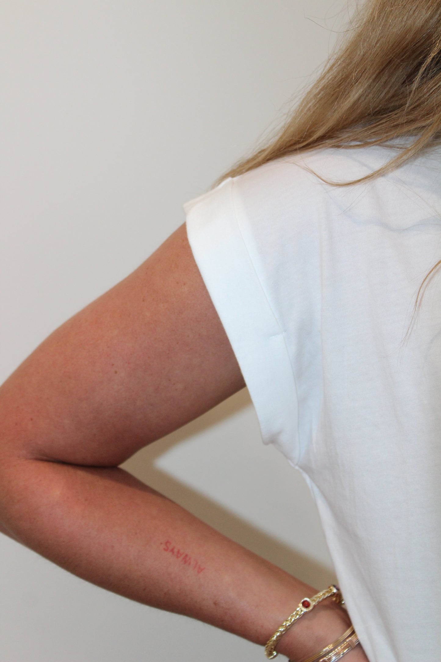 Baylor Folded Short Sleeve Basic T-Shirt - White