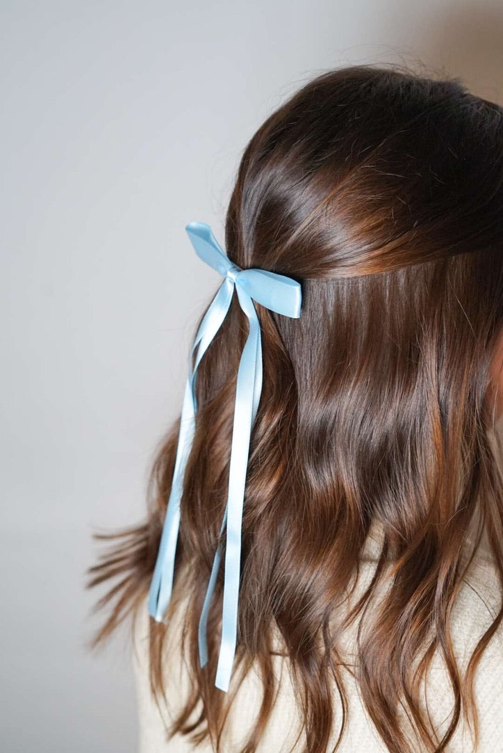 Dainty Bow Clip - Light Blue