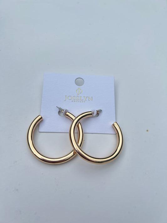 Briana Chunky Hoop Earrings - Gold