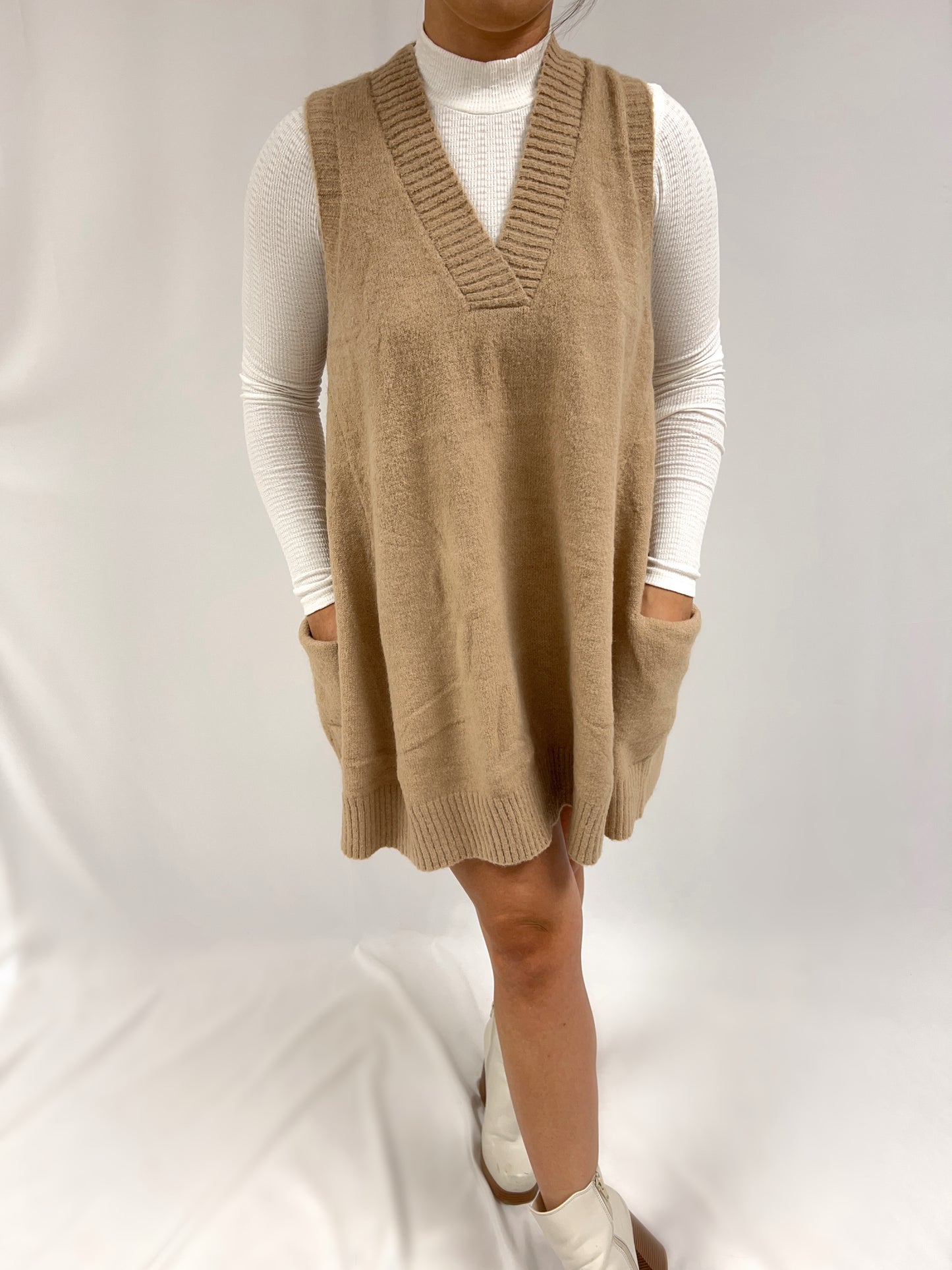 Pumpkin Spice Oversize Sweater Vest - Taupe