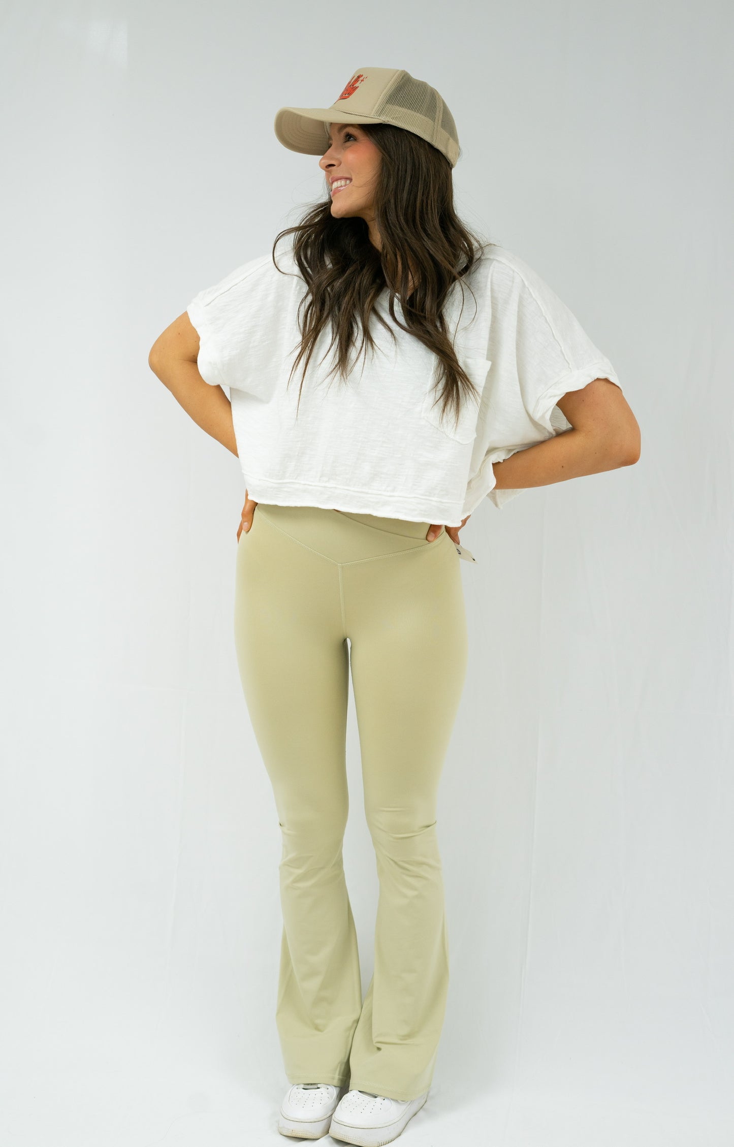 Liz Crossover Yoga Pants - Light Olive