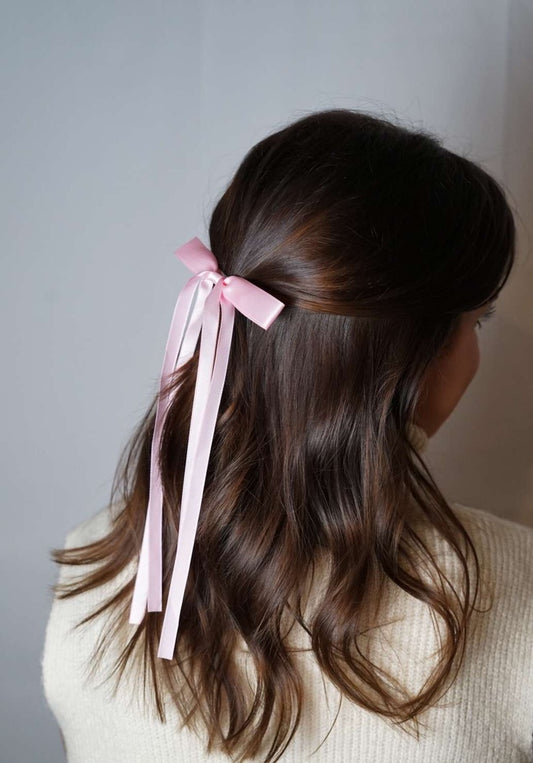 Dainty Bow Clip - Light Pink