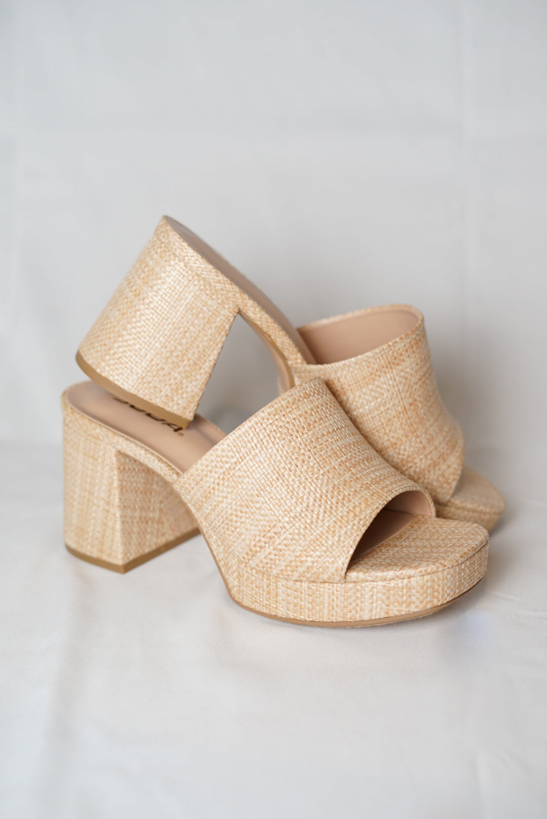 Tracy Platform Heel - Beige